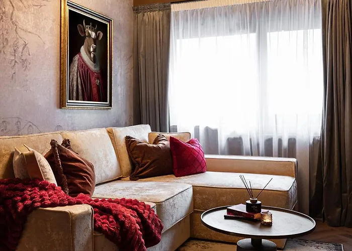 Qult - Obsidian * Bucharest